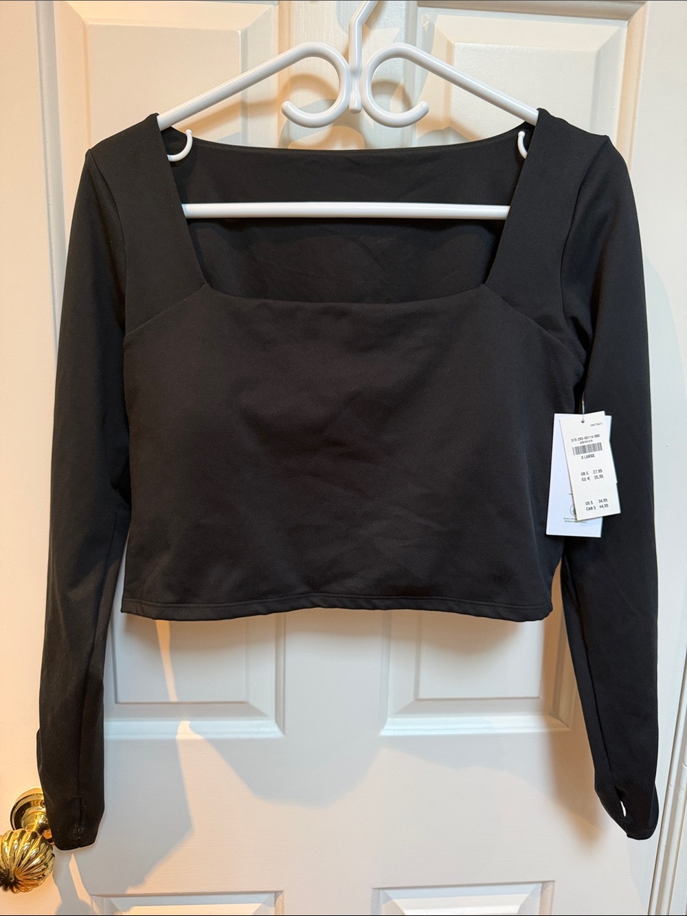 NWT Gilly Hicks sz XL Black Recharge Top - built in bra & pads